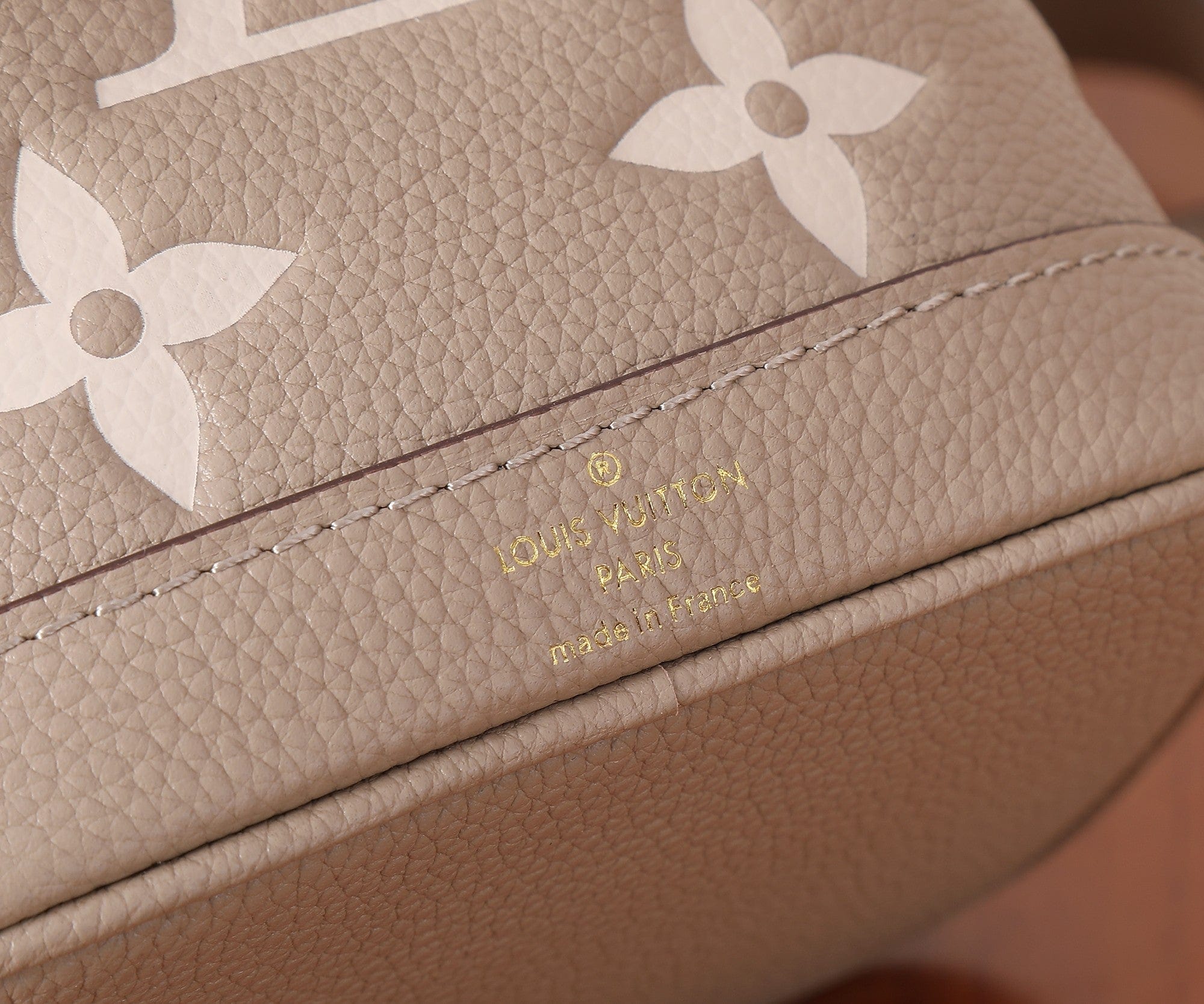 LOUIS VUITTON新作 モノグラム・アンプラント ナノ・ノエ M46291-BRAND OFF