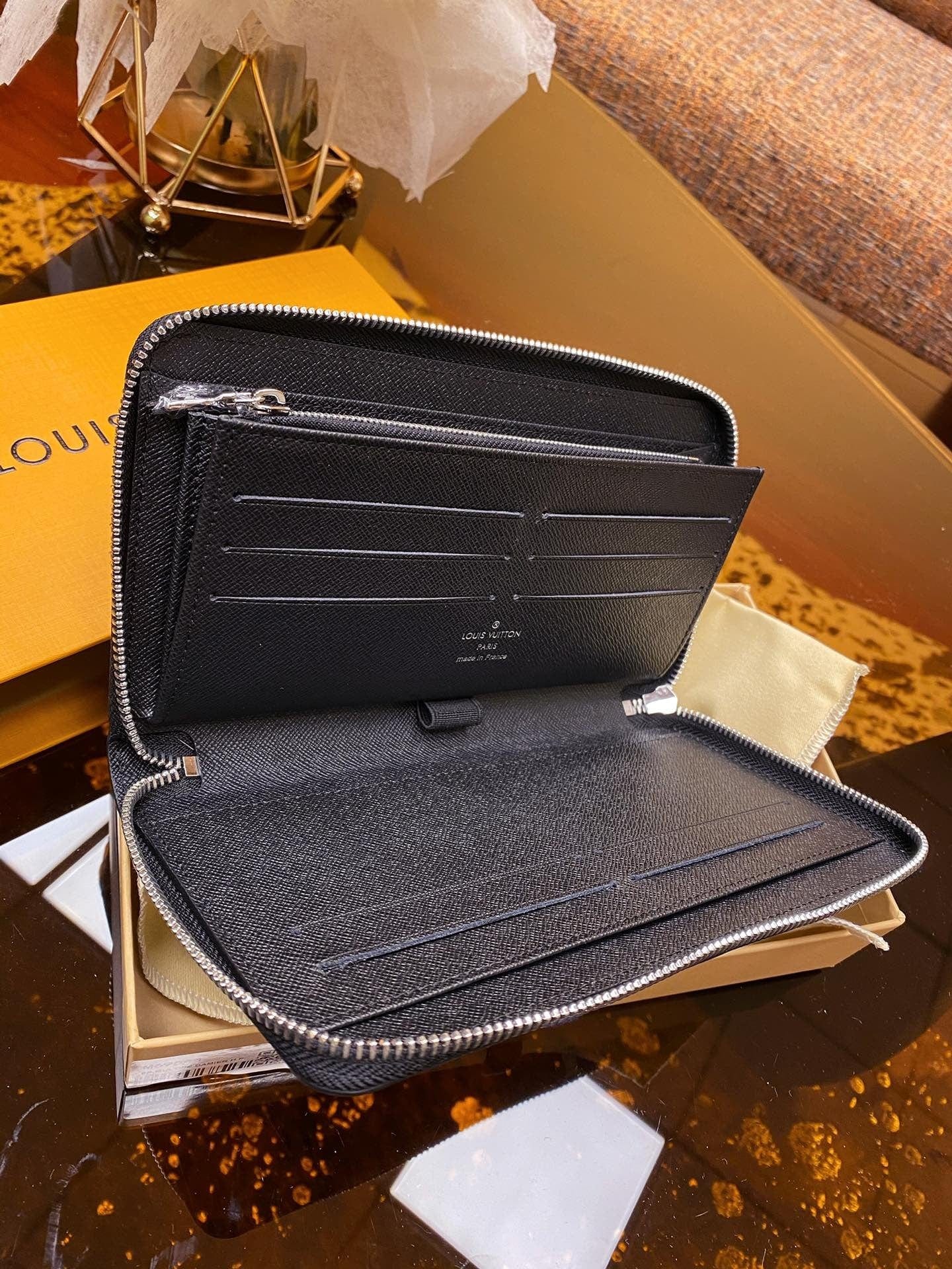 Louis Vuittonジッピーオーガナイザー NM 長財布M69541-BRAND OFF