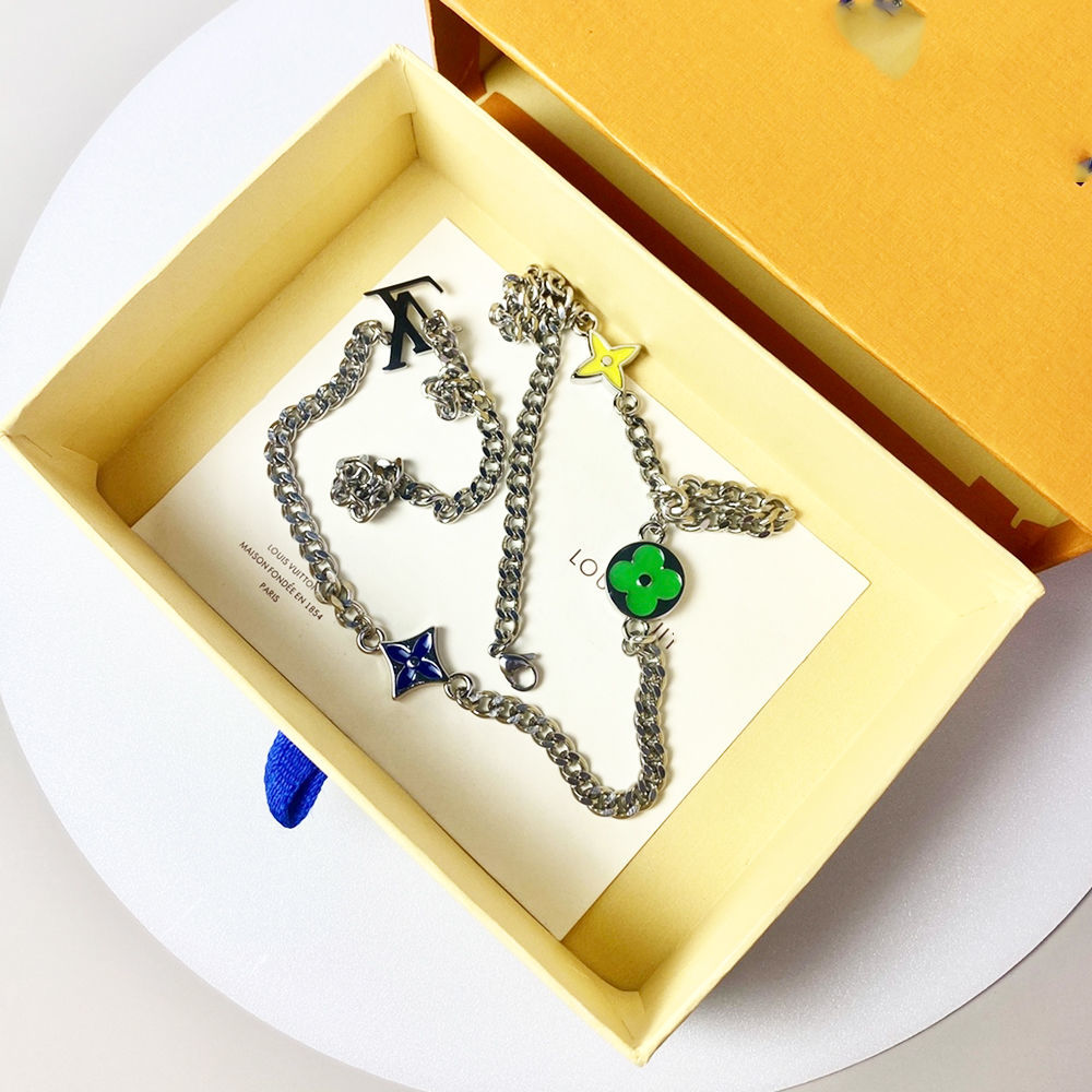 LOUIS VUITTON（ルイヴィトン）Monogram ネックレス OR ブレスレット-BRAND OFF