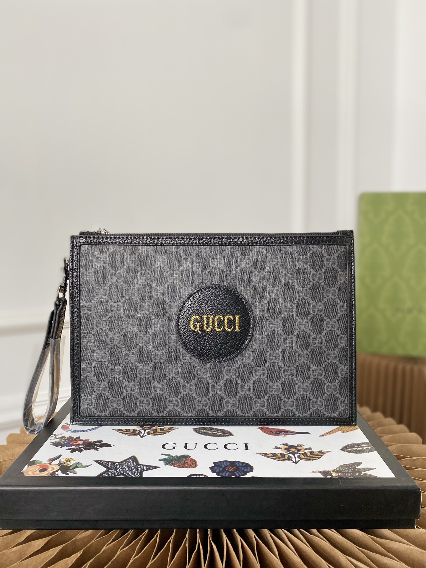 GUCCI（グッチ）クラッチバッグ 29*20cm-BRAND OFF