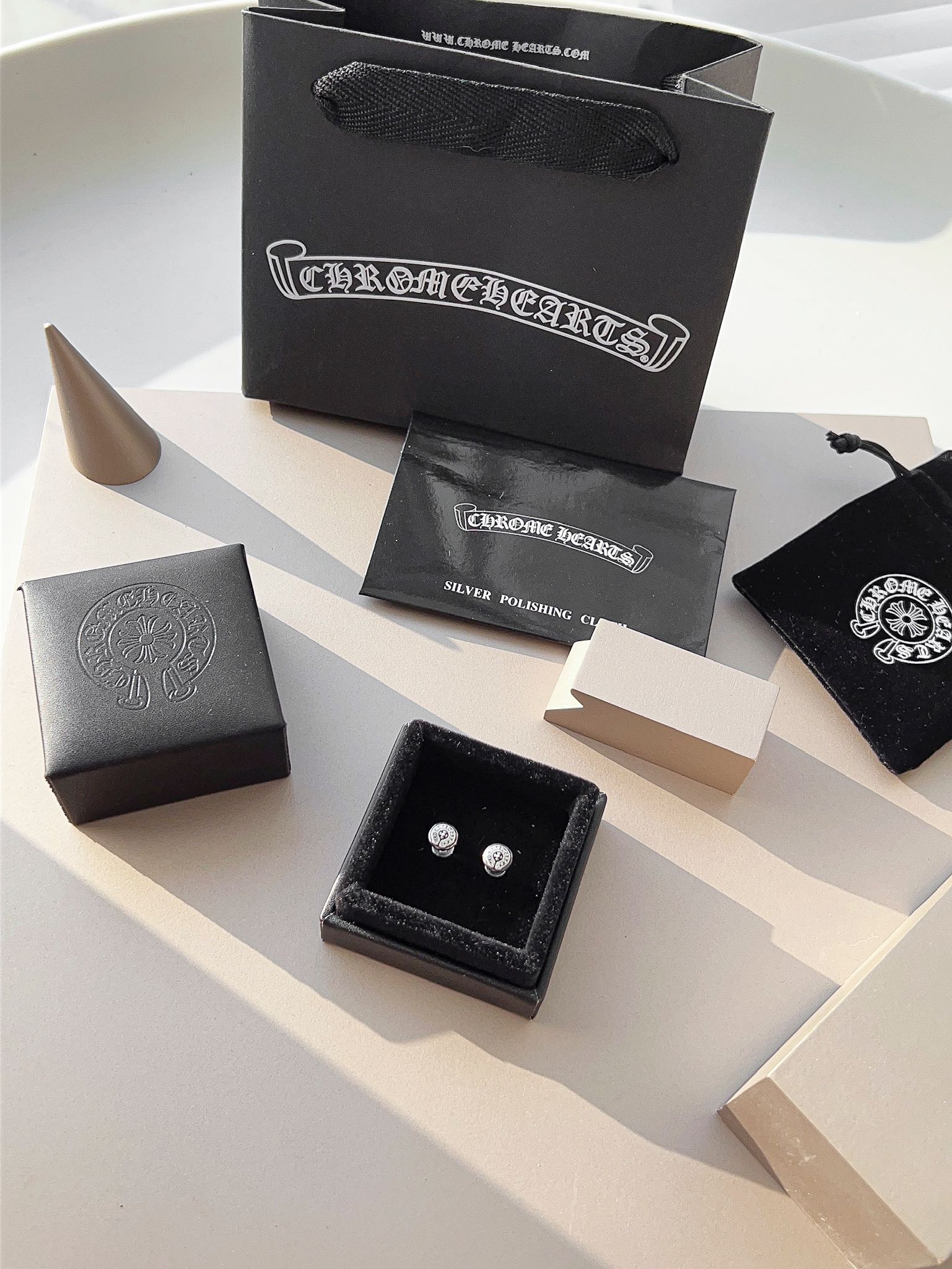 【2026】 【CHROME HEARTS】 クロムハーツ  ファッションスタイルのイヤリング-BRAND OFF