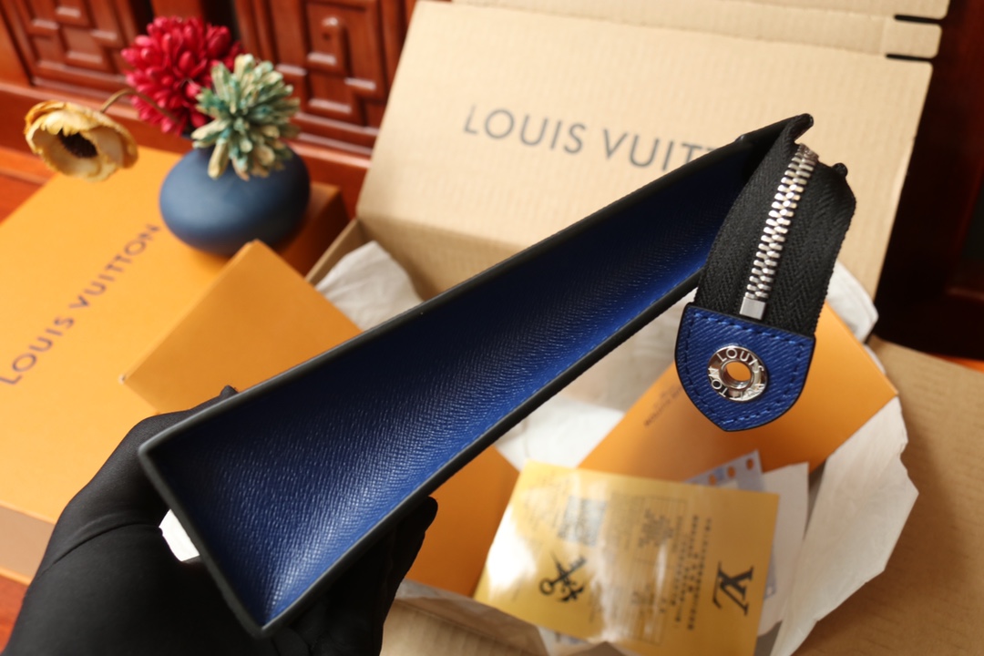 LOUIS VUITTON（ルイヴィトン）POCHETTE VOYAGE クラッチバッグ M61692-BRAND OFF
