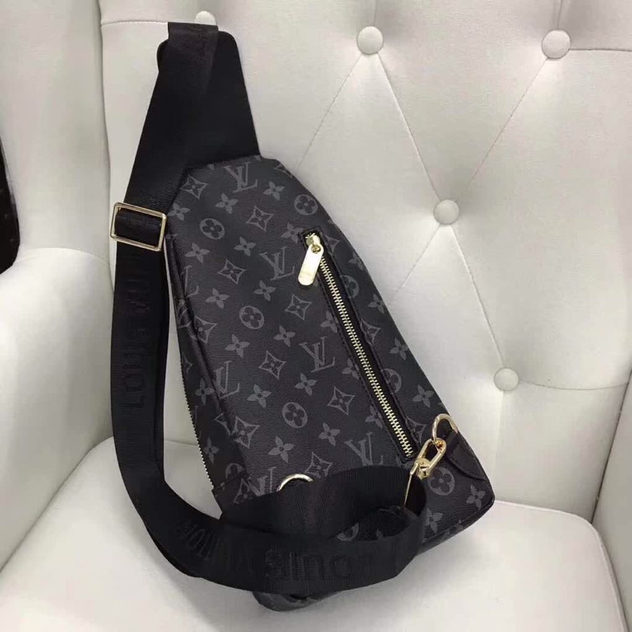 【LOUIS VUITTON 公式 旗艦店】 ルイヴィトン 胸ポケット当日出荷 好評に付き再入荷！33*18*8CM-BRAND OFF