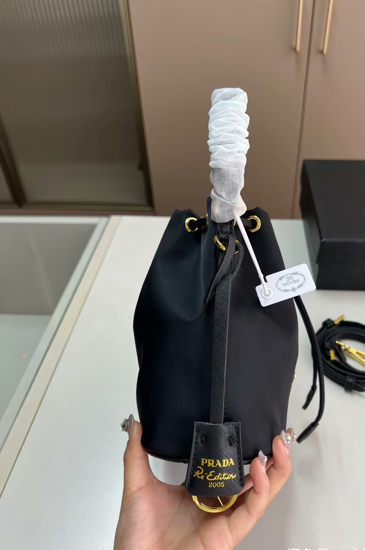 PRADA Re-Nylon バケット バッグ