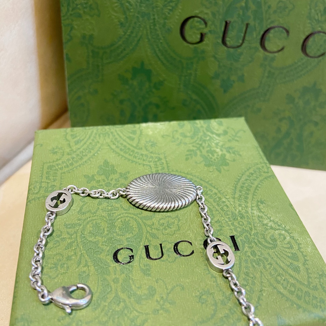 GUCCI インターロッキングG ブレスレット-BRAND OFF