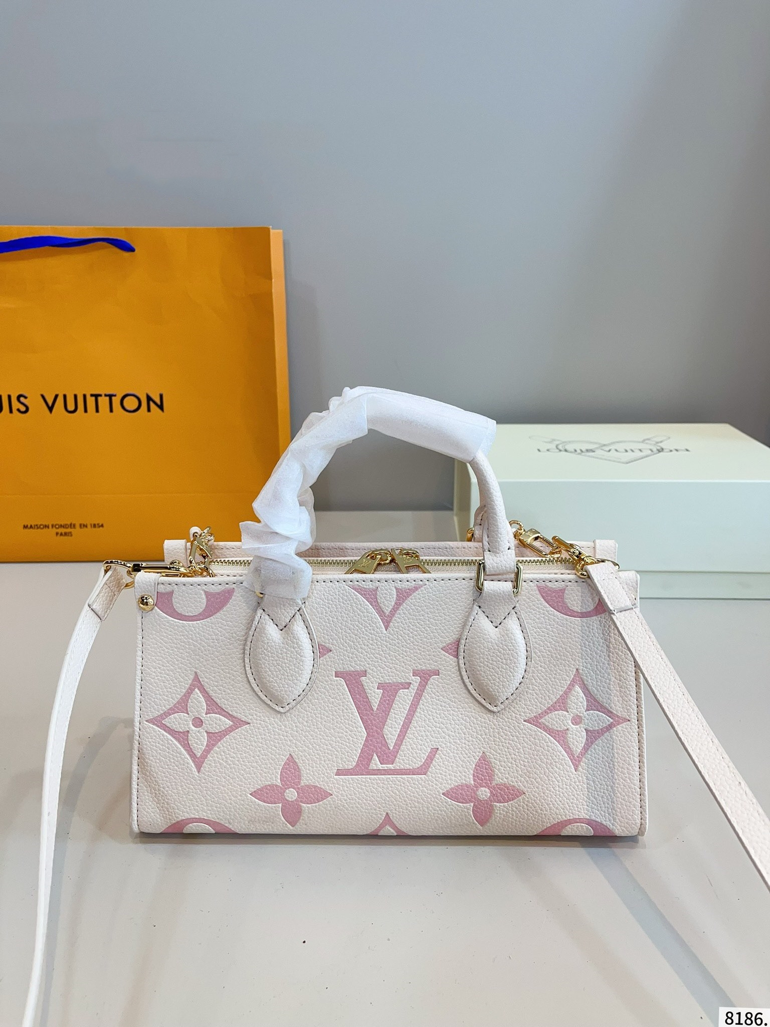 LOUIS VUITTON ルイヴィトン ★大人気 ONTHEGO ショルダーバッグ-BRAND OFF