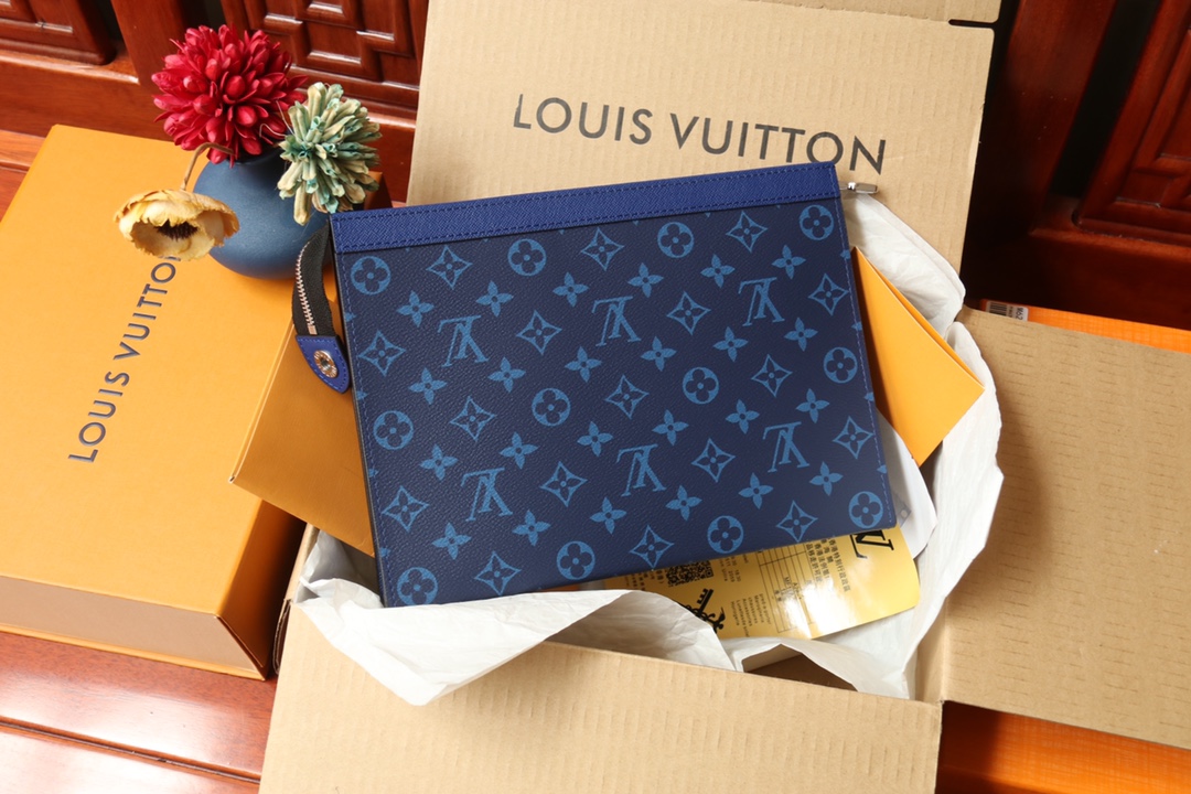 LOUIS VUITTON（ルイヴィトン）POCHETTE VOYAGE クラッチバッグ M61692-BRAND OFF