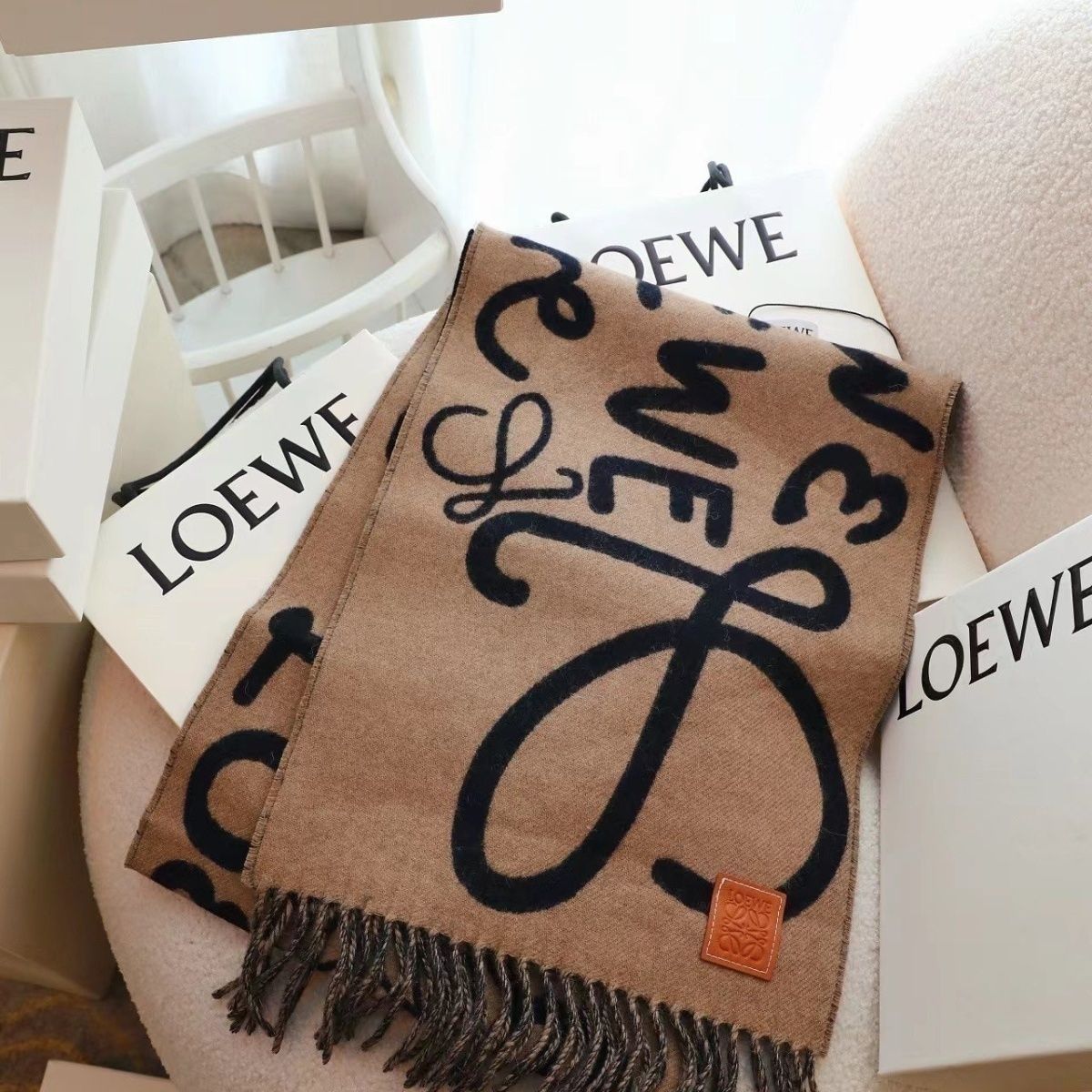 【LOEWE公式旗艦店】ロエベ スカーフ 限定発売 送料無料-BRAND OFF