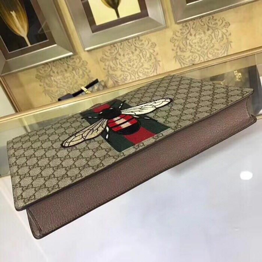 Gucci（グッチ）クラッチバッグ 35.5x25x4cm-BRAND OFF