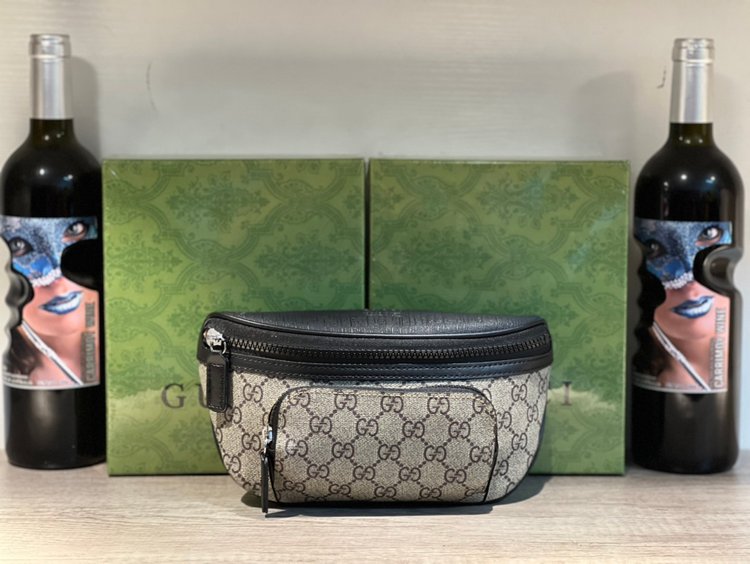 GUCCI(グッチ) GGスプリーム ベルトバッグ 2色-BRAND OFF