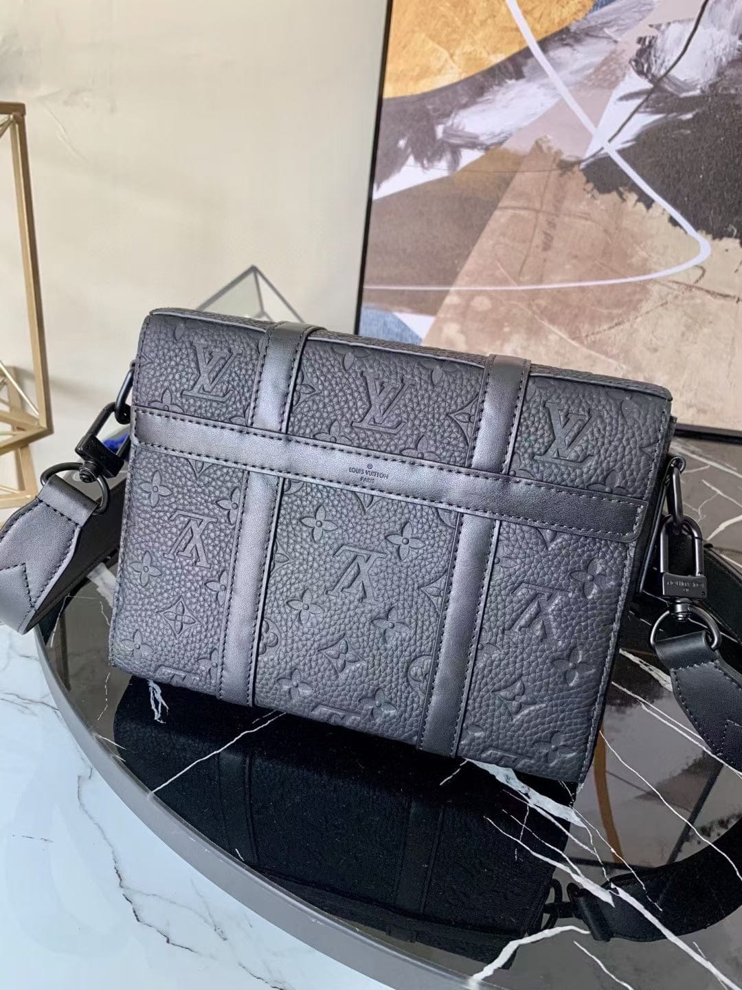 Louis Vuitton モノグラム エンボス ショルダーバッグM57726-BRAND OFF