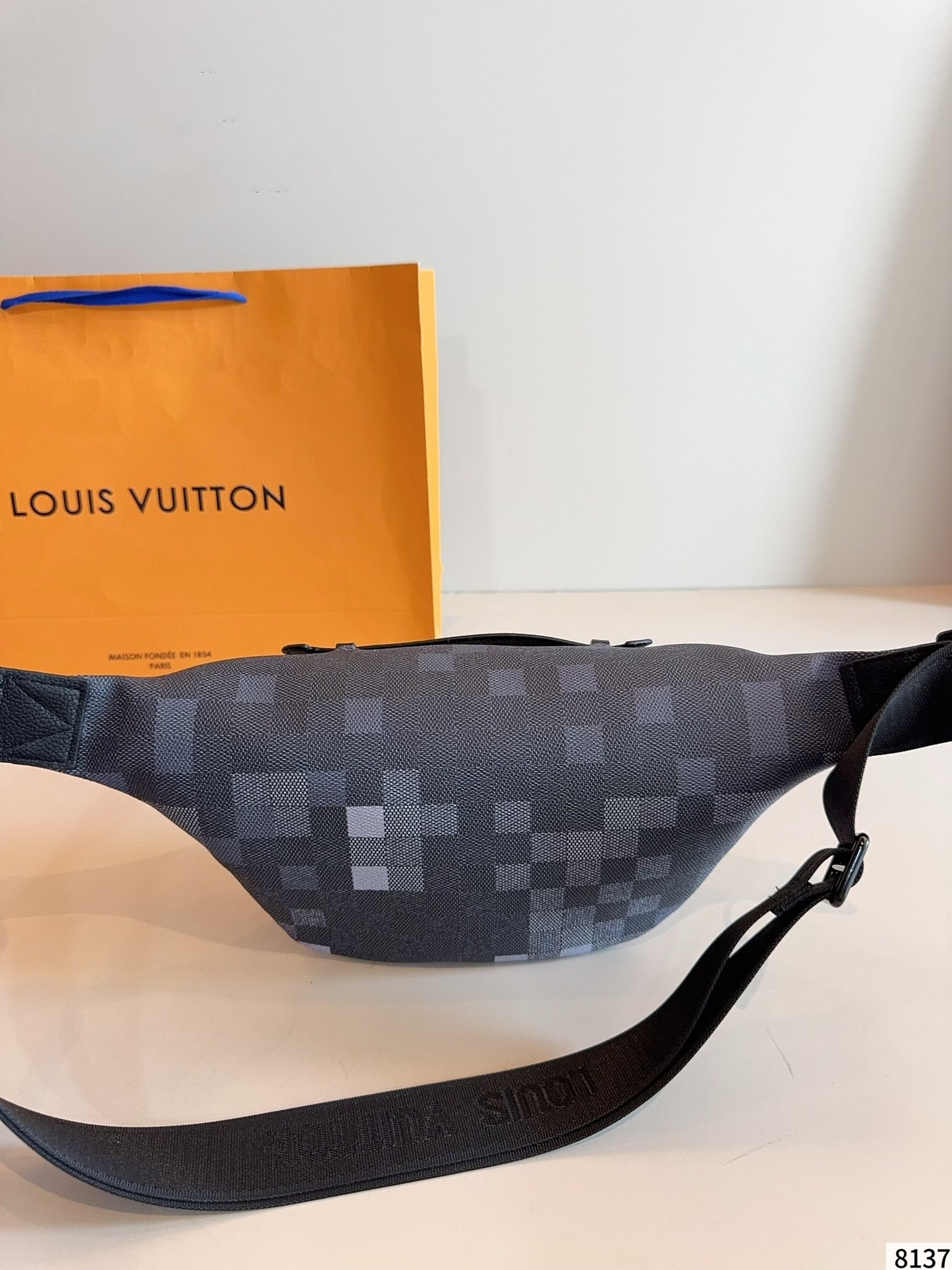LOUIS VUITTON ルイヴィトン ★超人気ウエストバッグ チェストバッグ-BRAND OFF