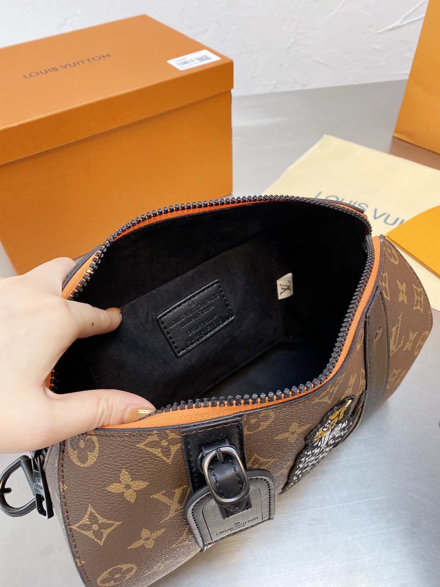 Louis Vuitton（ルイヴィトン） メッセンジャーバッグ M45652-BRAND OFF