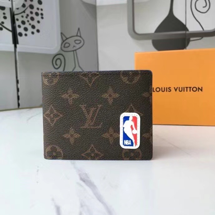 LOUIS VUITTON（ルイヴィトン）NBA x LV MULTIPLE 財布 M80105-BRAND OFF