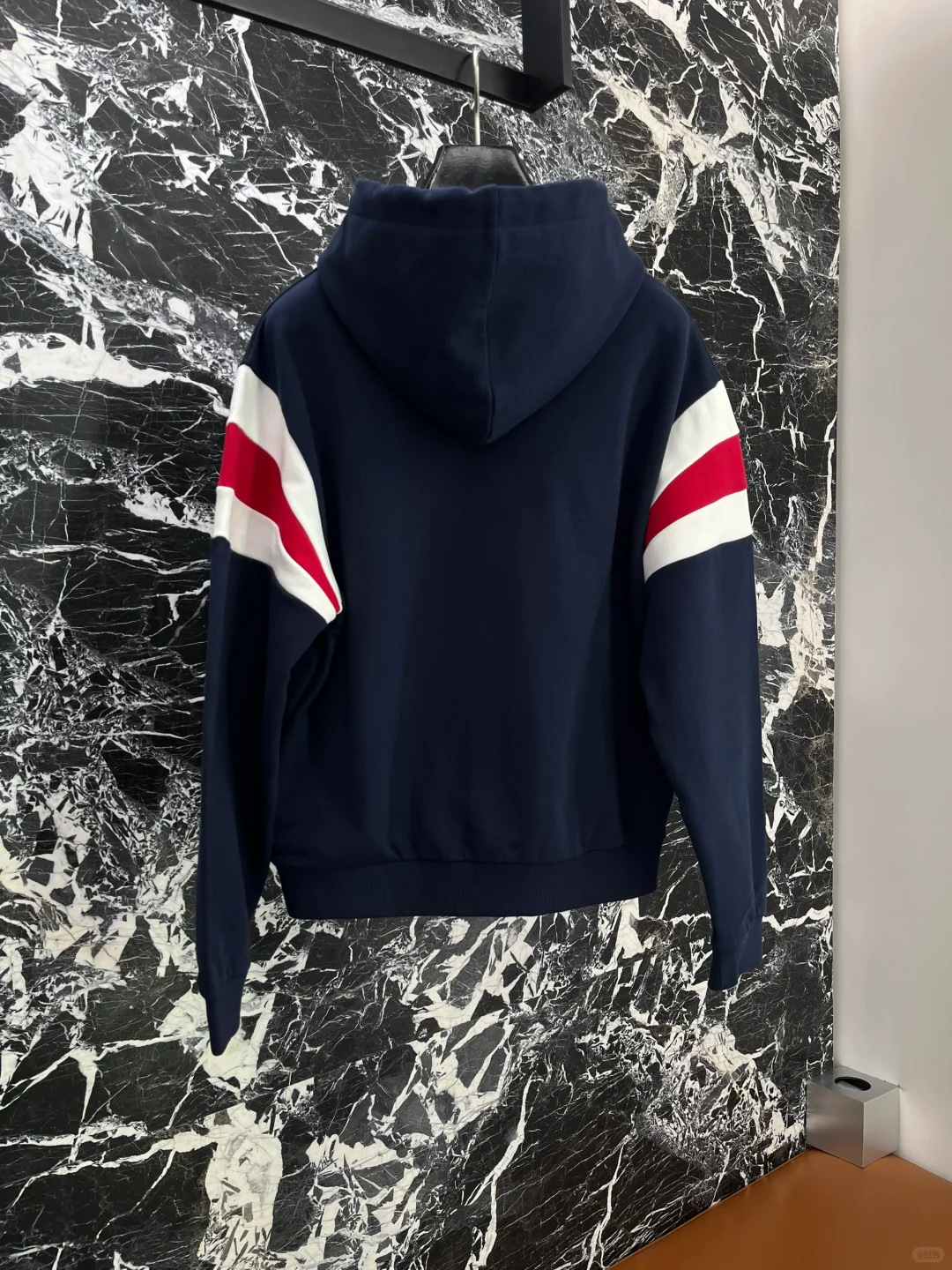【CELINE旗艦店】パーカー 男女兼用 ご好評に付き再入荷！-BRAND OFF