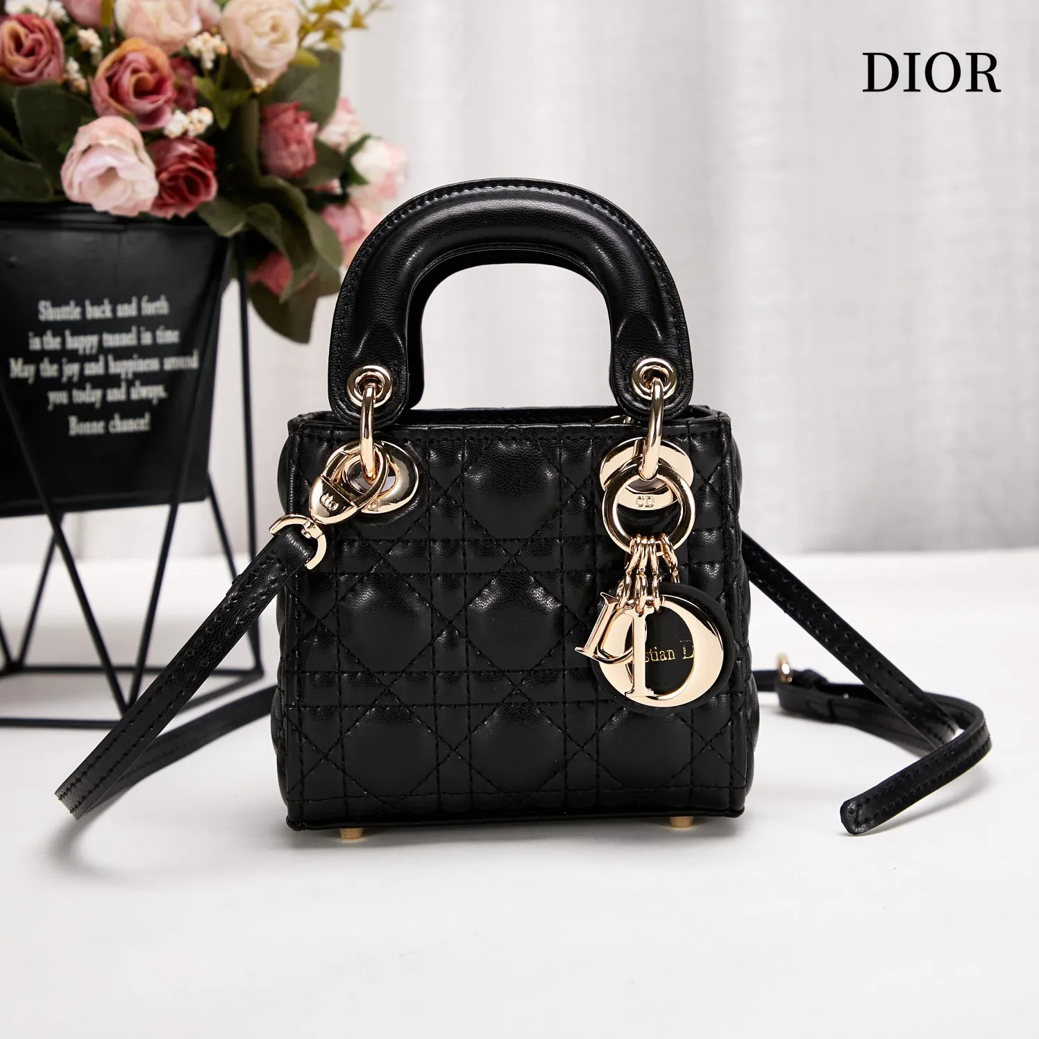 【DIOR 公式 旗艦店】ディオール ショルダーバッグ 当日出荷 好評に付き再入荷！12*10*5CM-BRAND OFF