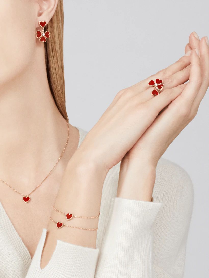 【2026】【Vancleef & Arpels】 スウィート アルハンブラ エフイヤージュ ピアス-BRAND OFF