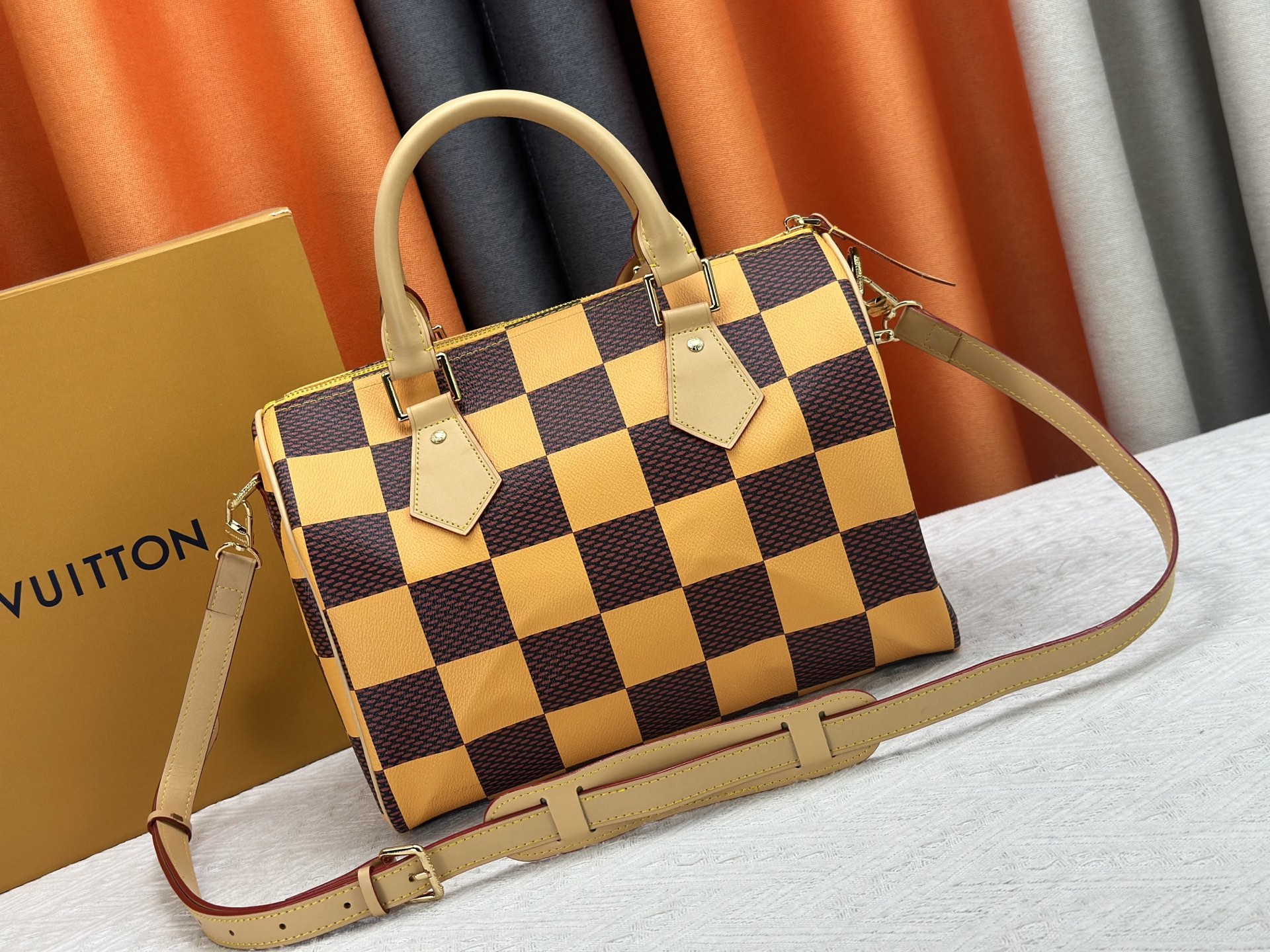 LOUIS VUITTON ルイヴィトン SEEDY SOFT 30 クロスボディバッグ-BRAND OFF
