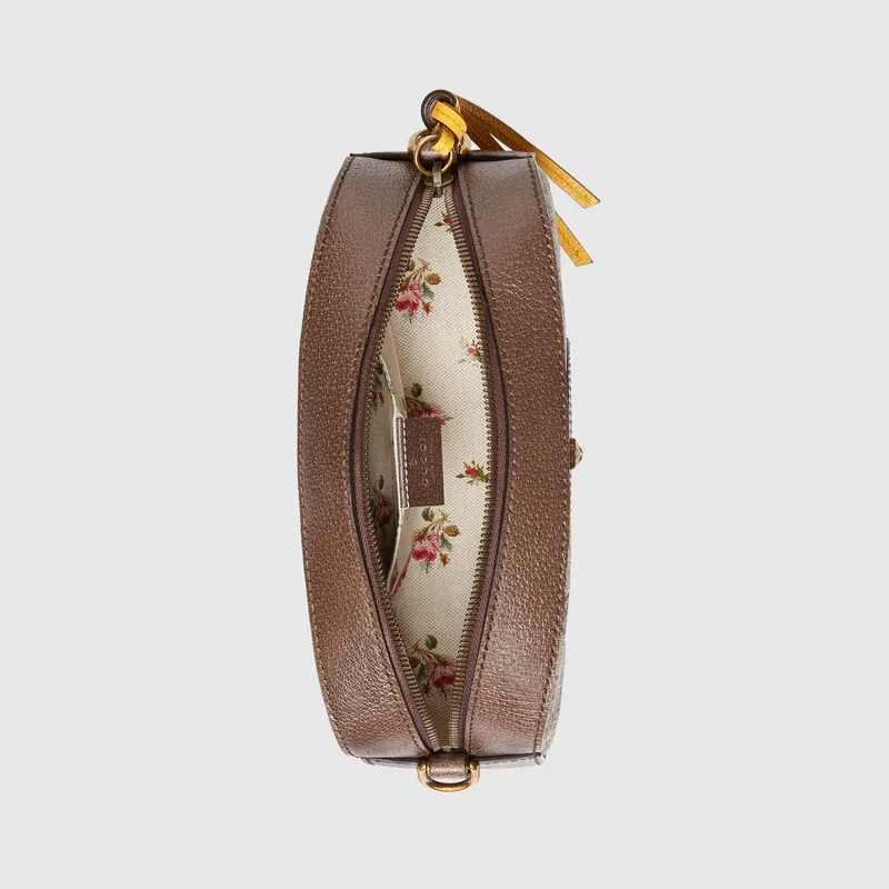 GUCCI〔ネオ ヴィンテージ〕GGスプリーム メッセンジャーバッグ-BRAND OFF