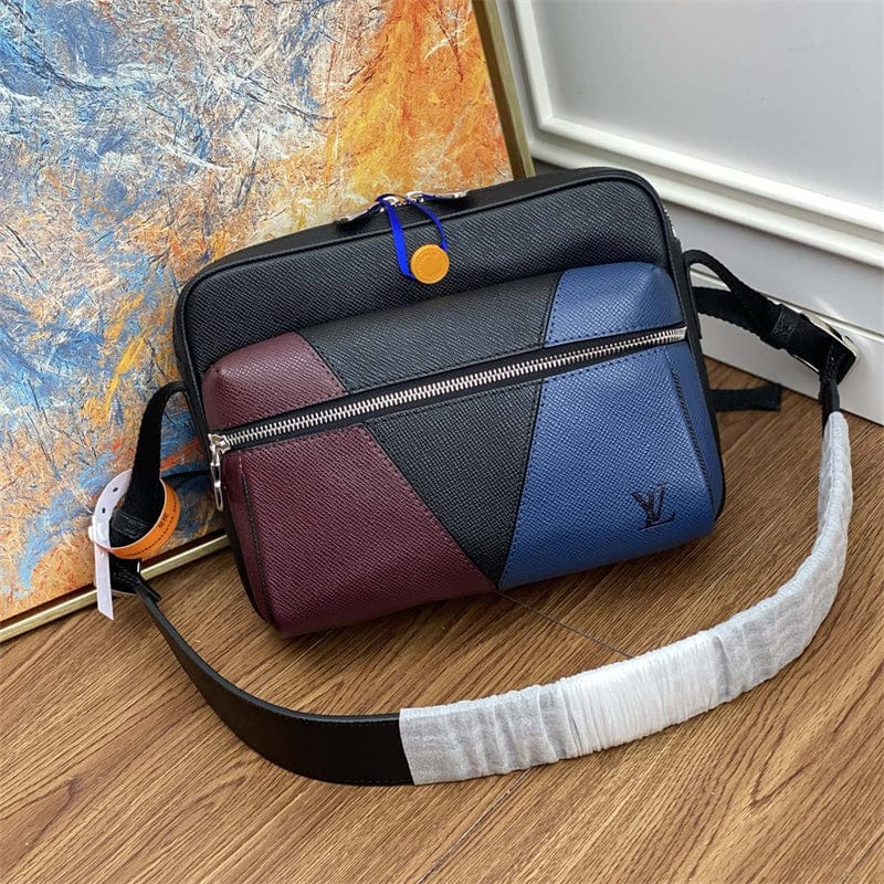 Louis Vuitton アウトドアメッセンジャー PM バック M30703-BRAND OFF