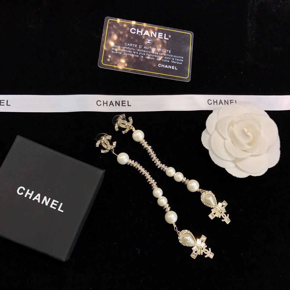 【CHANEL 】 シャネル   ファッションスタイルのイヤリング-BRAND OFF