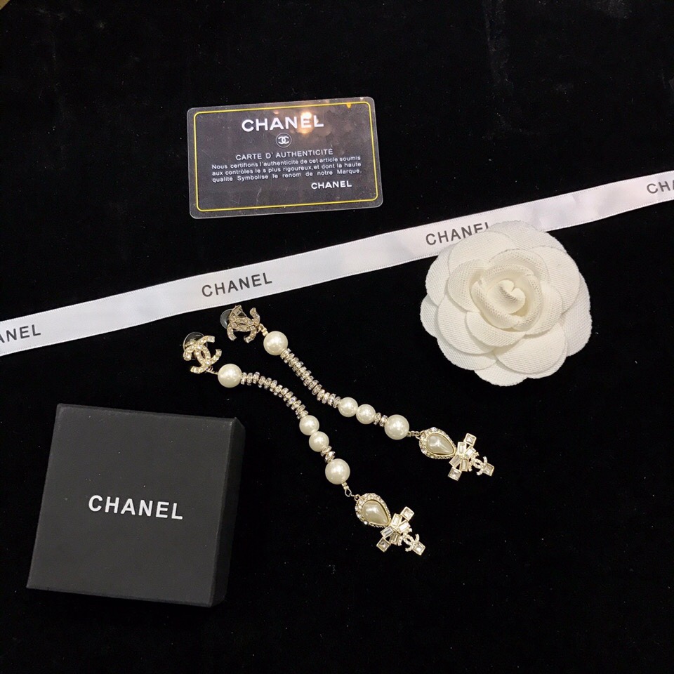 【CHANEL 】 シャネル   ファッションスタイルのイヤリング-BRAND OFF
