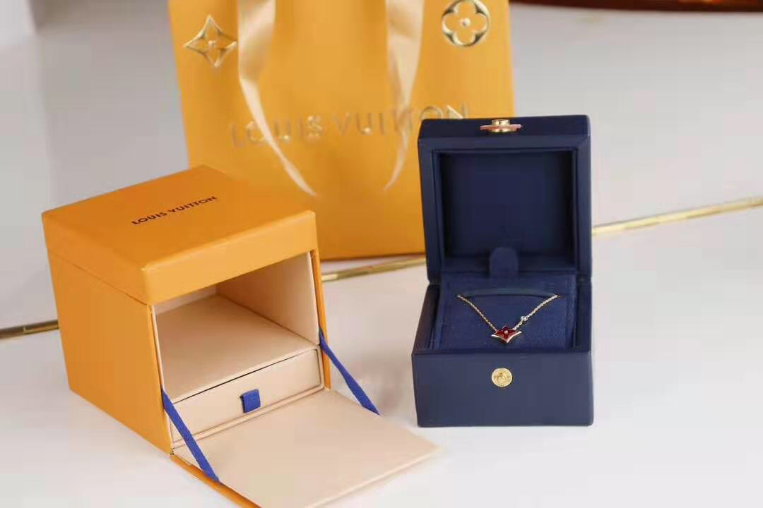 【LOUIS VUITTON】ネックレス、新しいネックレス万能シンプルファッションオーナメント  2472-BRAND OFF