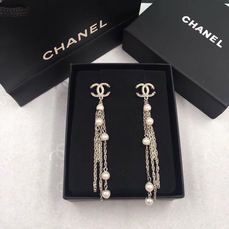 【CHANEL 】 シャネル   ファッションスタイルのイヤリング-BRAND OFF