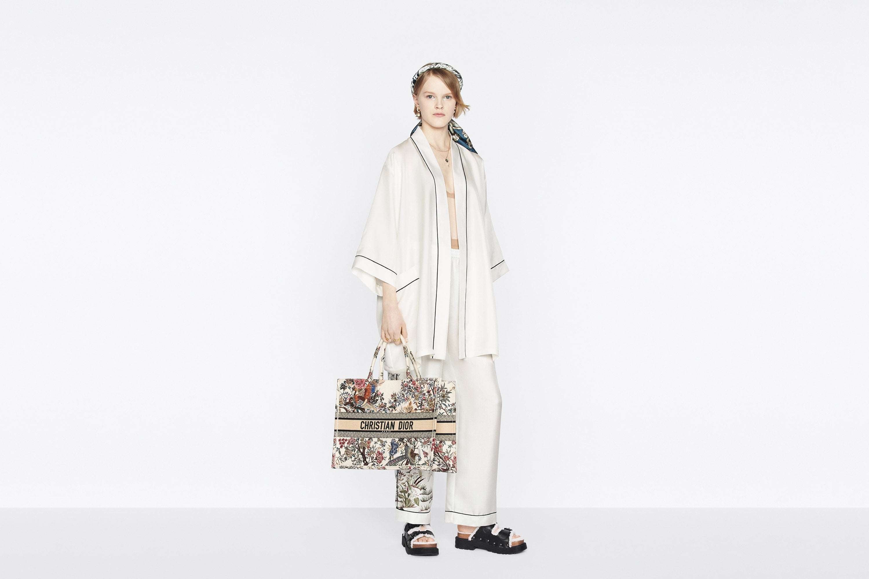 DIOR BOOK TOTE バッグ ラージ-BRAND OFF