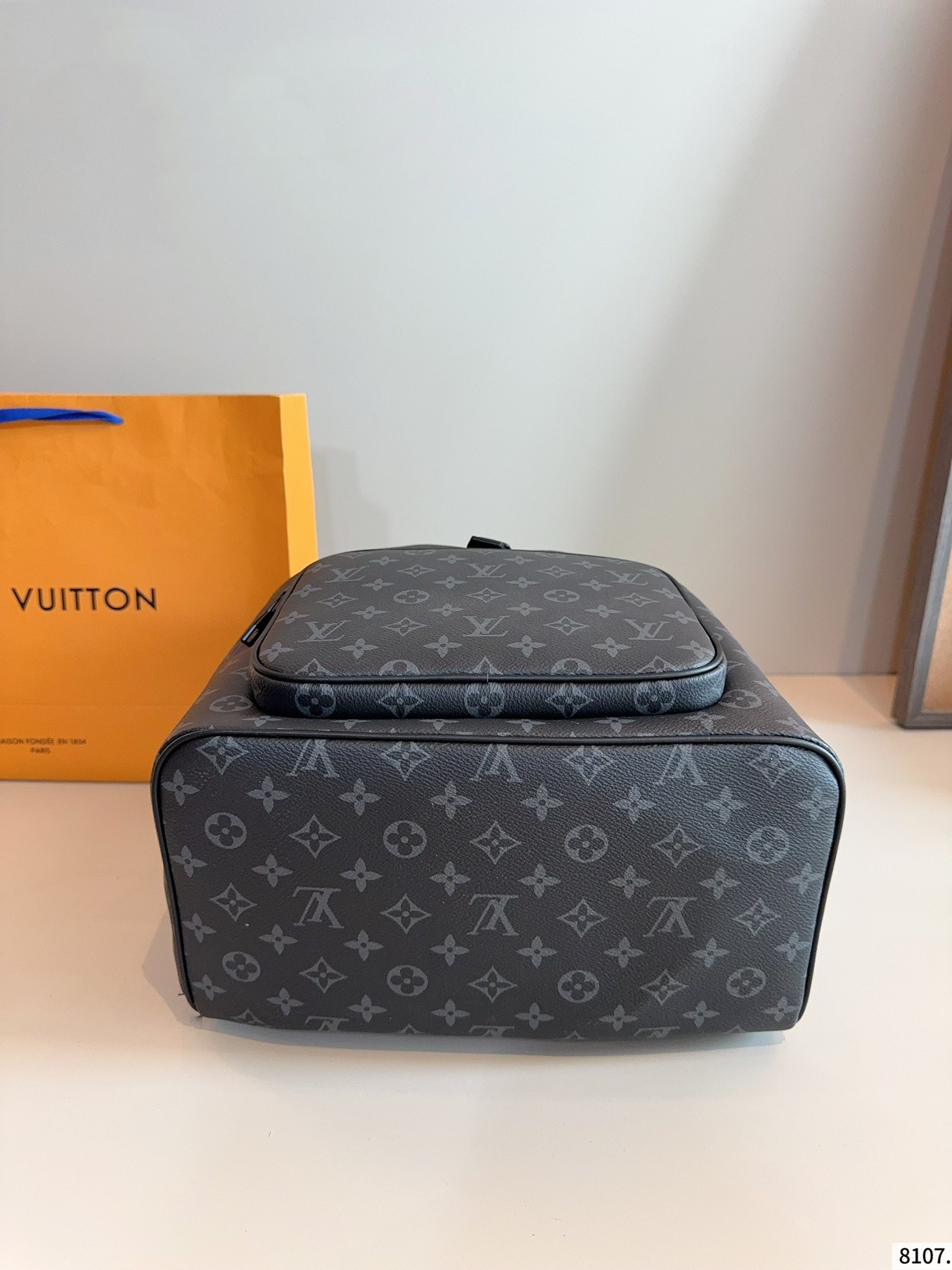 LOUIS VUITTON ルイヴィトン MONTSOURIS DISCOVERY バックパック-BRAND OFF
