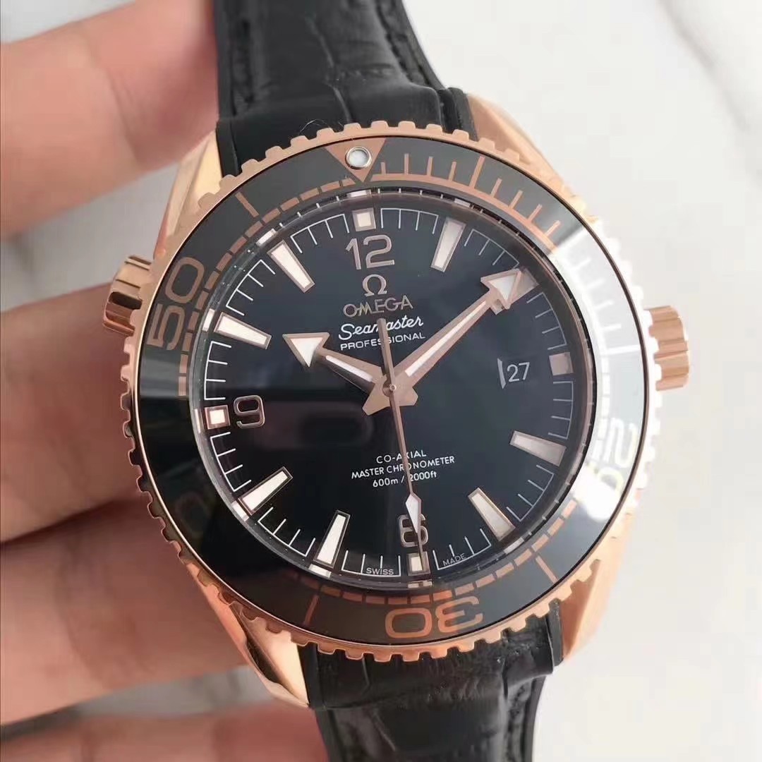 Omega Seamaster Planet Ocean Master Chronometer GMT Deep Black 215.63.46.22.01.001-BRAND OFF