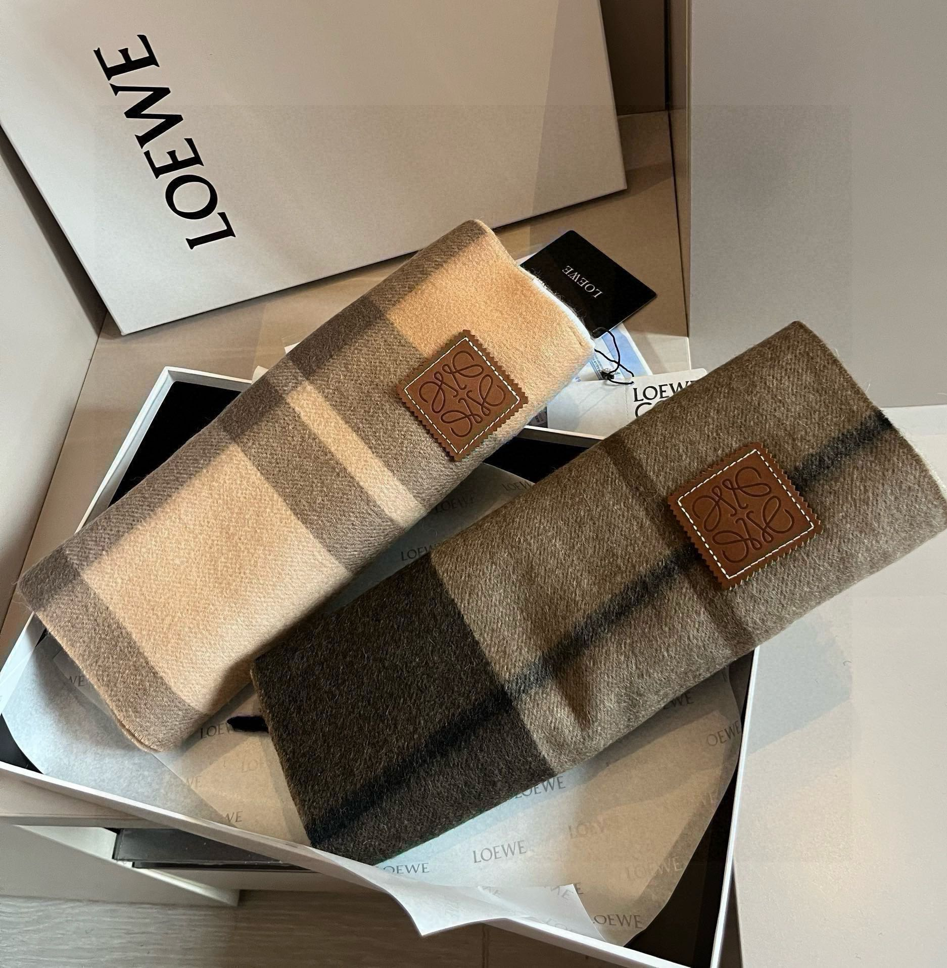 【LOEWE ロエベ】スカーフ 30*180CM   241207-BRAND OFF