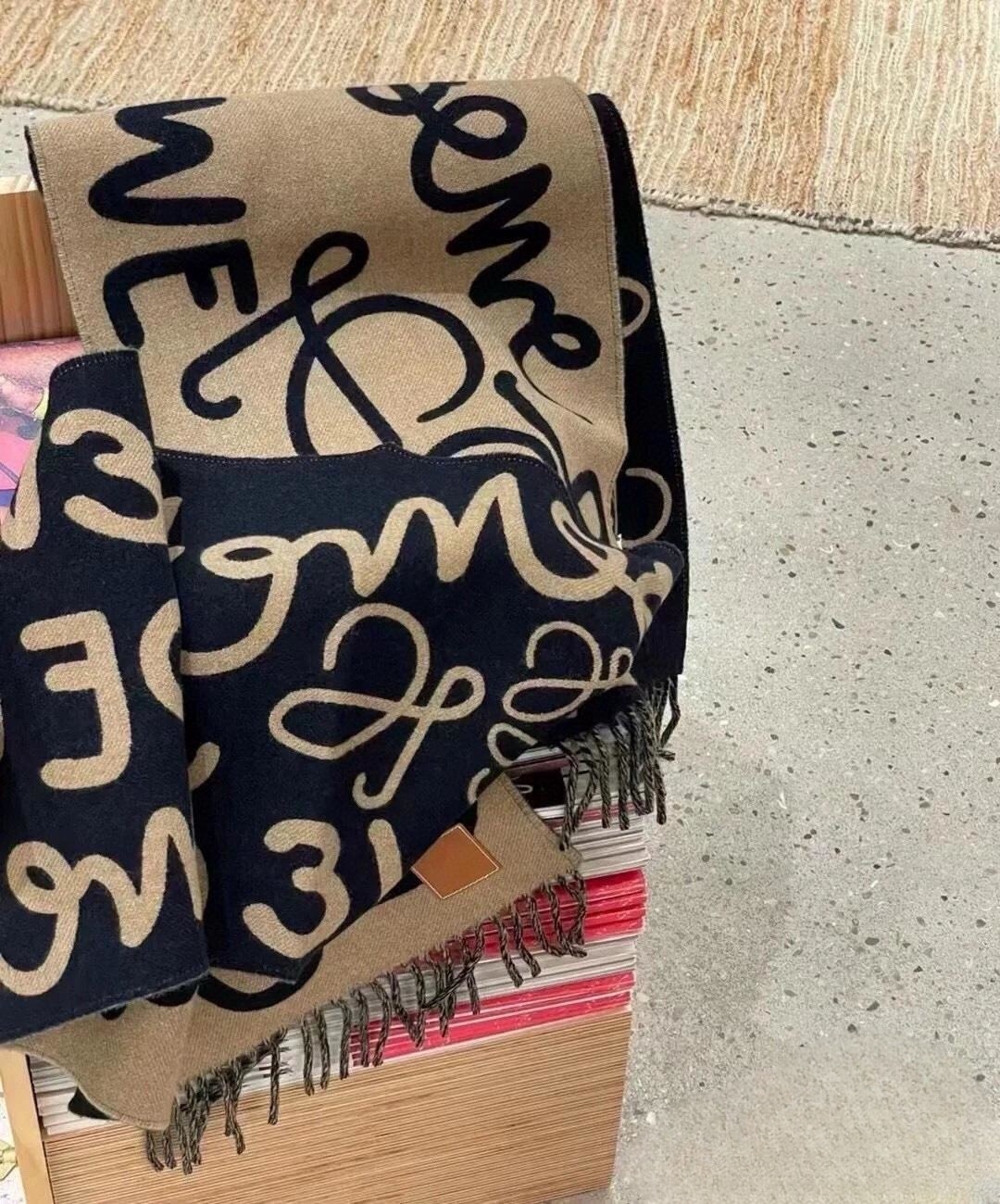 【LOEWE ロエベ】スカーフ30*180CM   241207-BRAND OFF