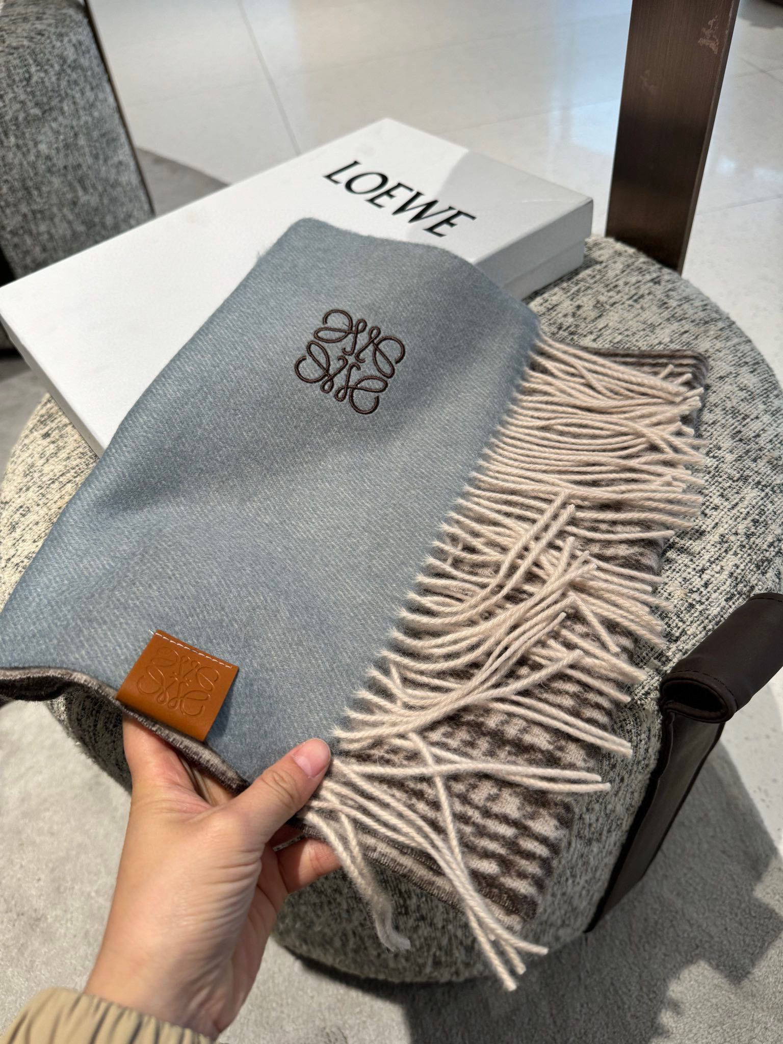 【LOEWE ロエベ】スカーフ 35*180CM   241207-BRAND OFF