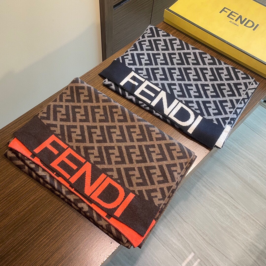 【FENDI  フェンディ】スカーフ 32*200CM   241207-BRAND OFF