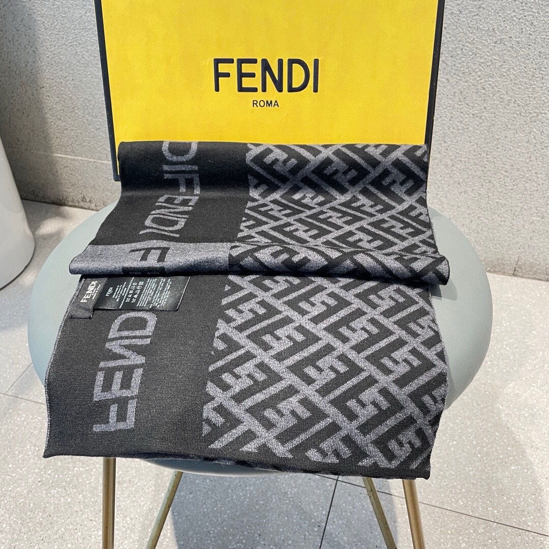 【FENDI  フェンディ】スカーフ 180*32CM   241207-BRAND OFF