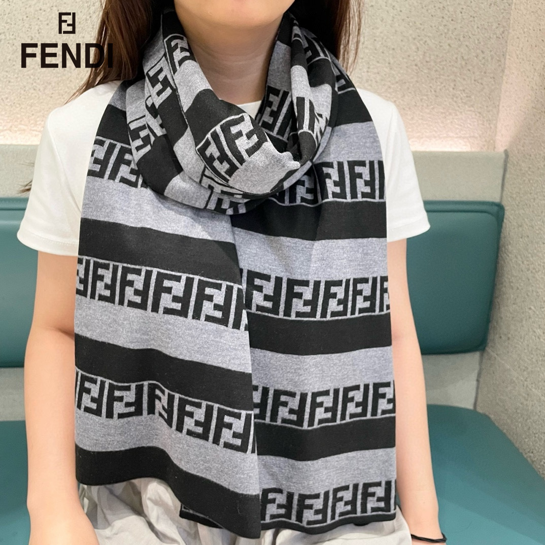 【FENDI  フェンディ】スカーフ 180*32CM   241207-BRAND OFF