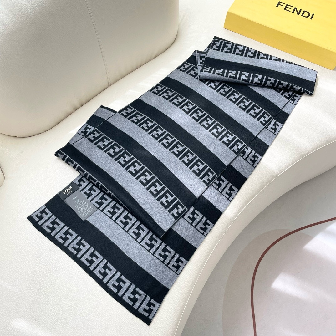 【FENDI  フェンディ】スカーフ 180*32CM   241207-BRAND OFF