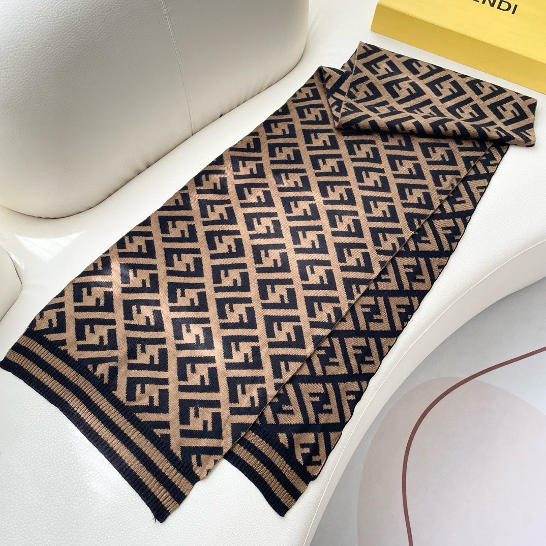【FENDI  フェンディ】スカーフ 180*32CM   241207-BRAND OFF