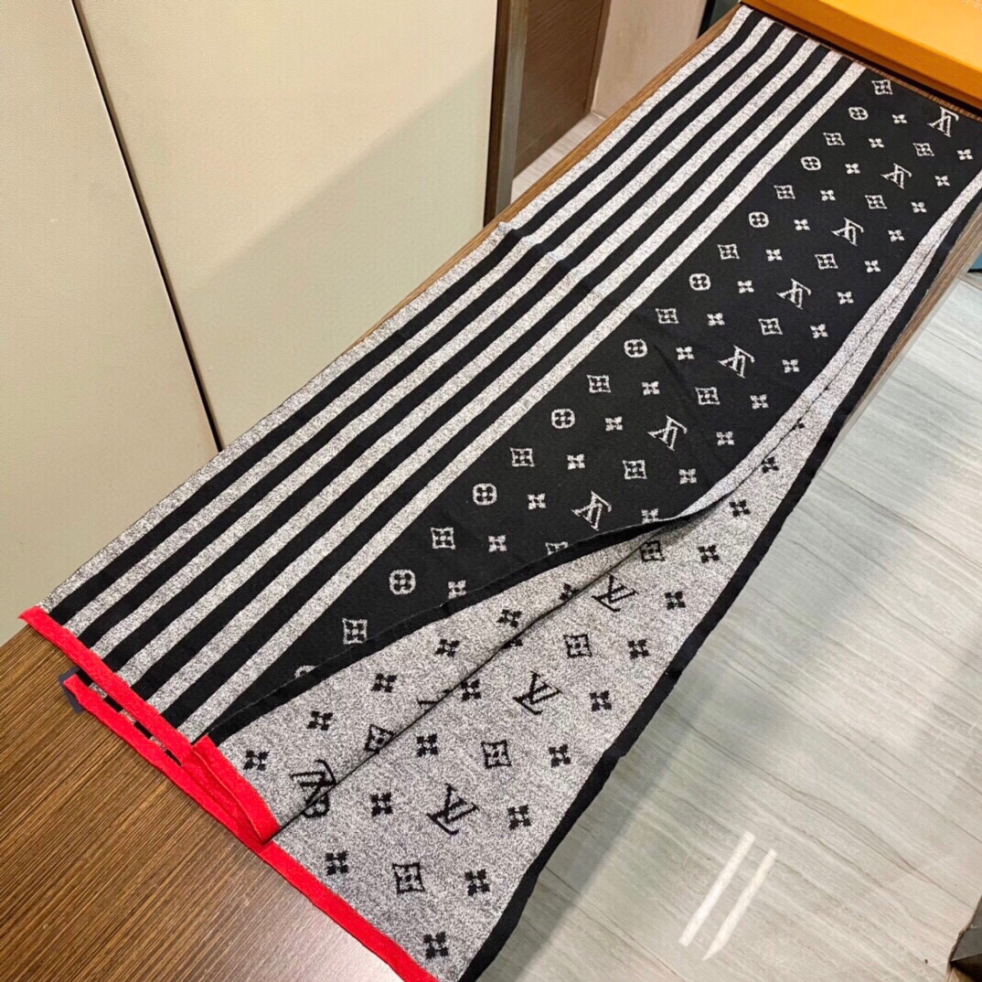【LOUIS VUITTON   ルイヴィトン】スカーフ 180*32CM   241207-BRAND OFF