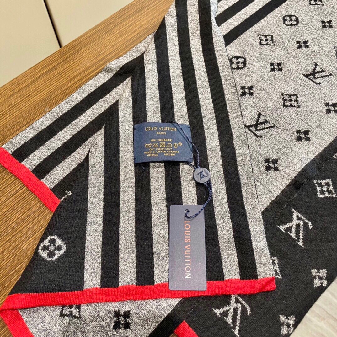 【LOUIS VUITTON   ルイヴィトン】スカーフ 180*32CM   241207-BRAND OFF