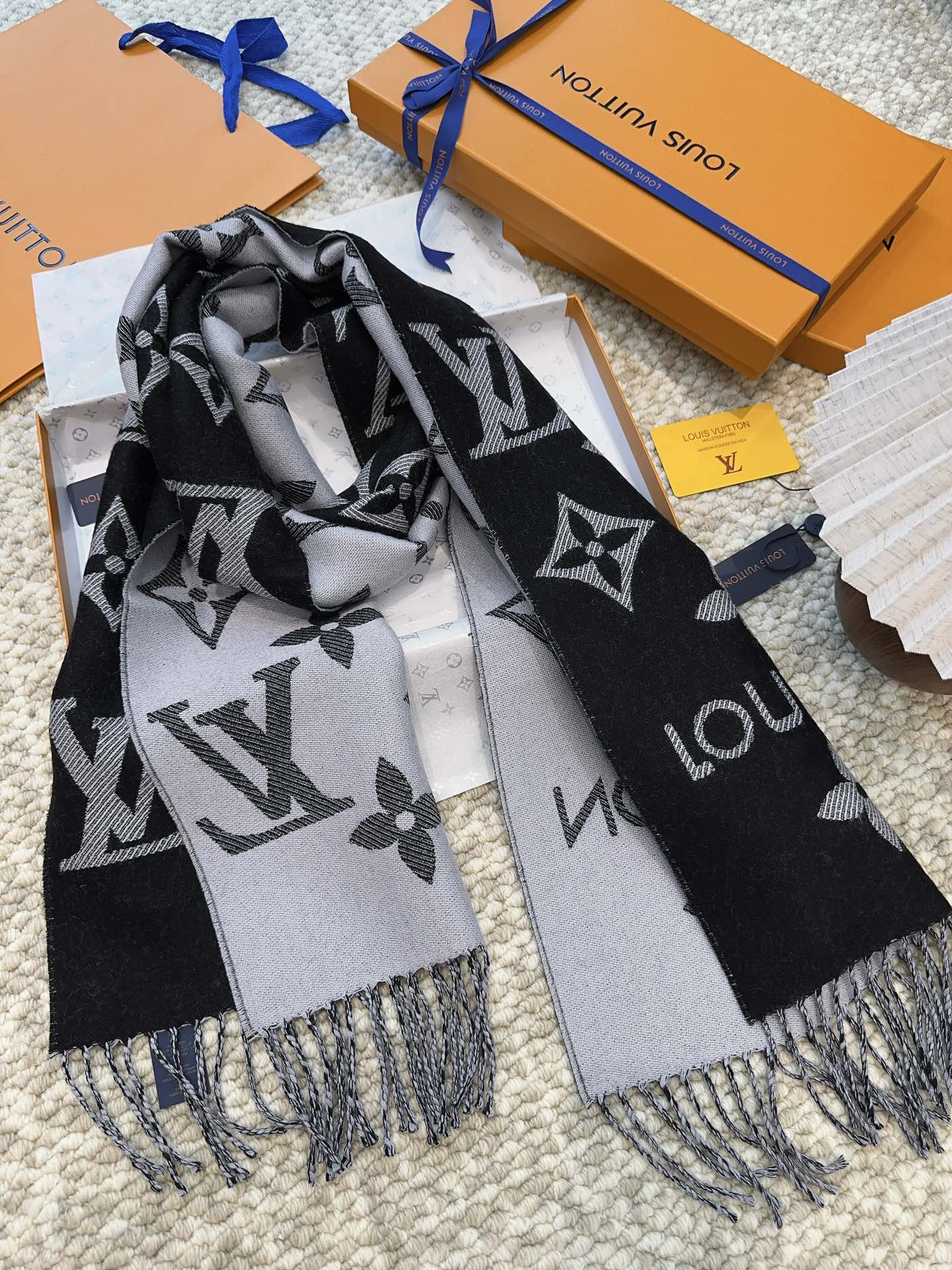 【2026】LV【LOUIS VUITTON   ルイヴィトン】スカーフ 186*34CM   241207-BRAND OFF