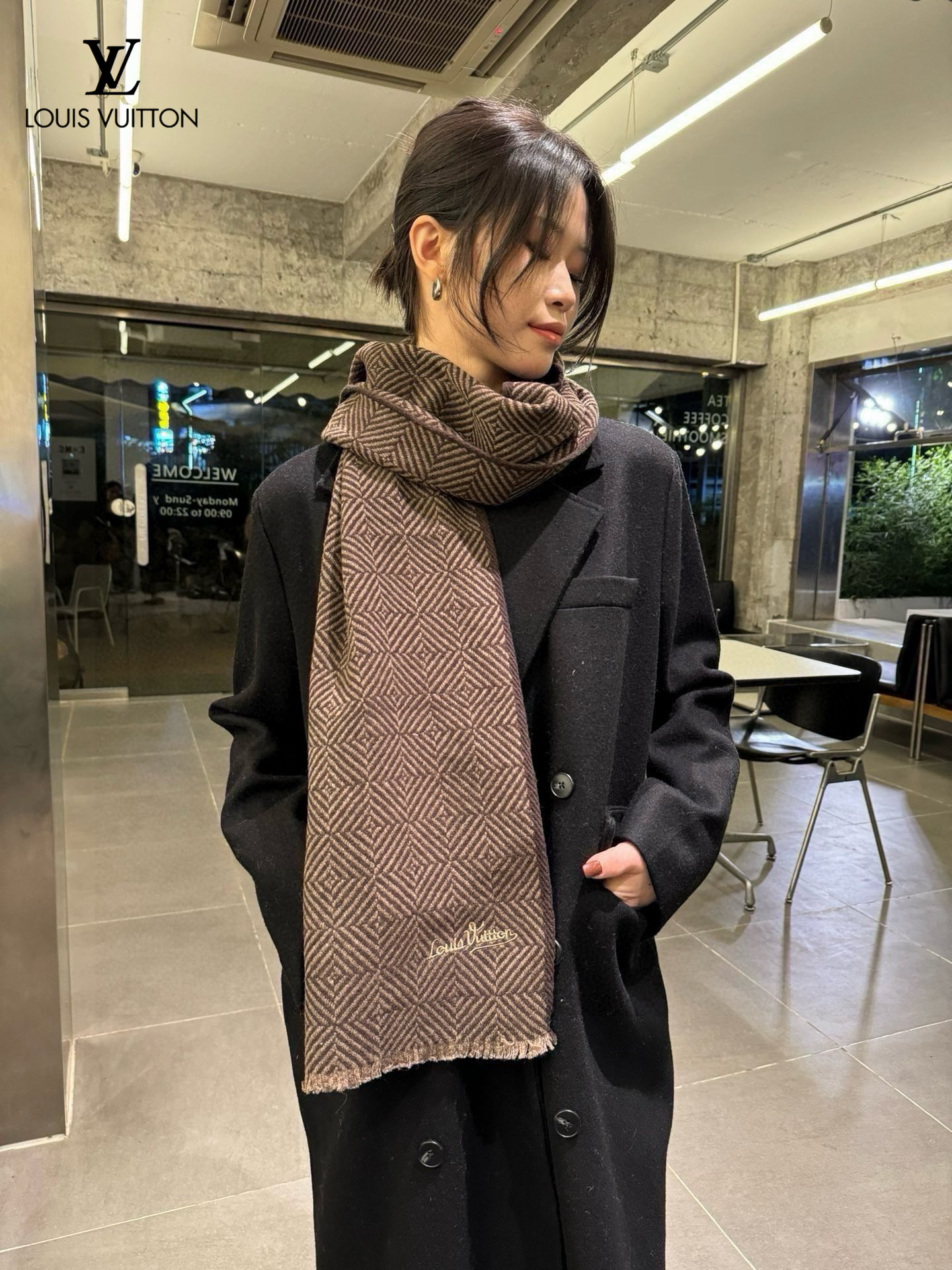 【LOUIS VUITTON   ルイヴィトン】スカーフ 30*180CM   241207-BRAND OFF