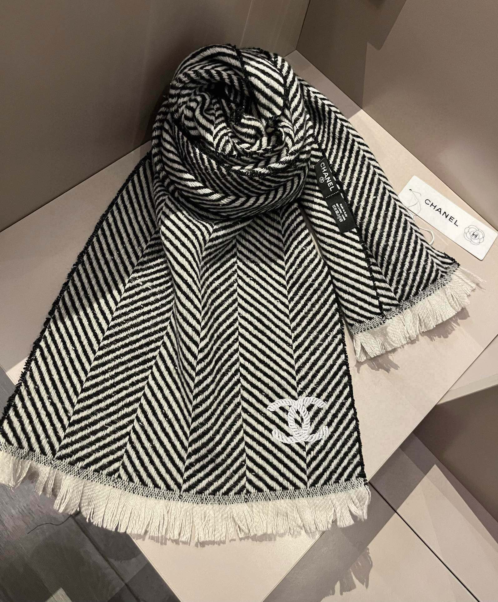 【CHANEL  シャネル 】スカーフ35*180CM  241209-BRAND OFF