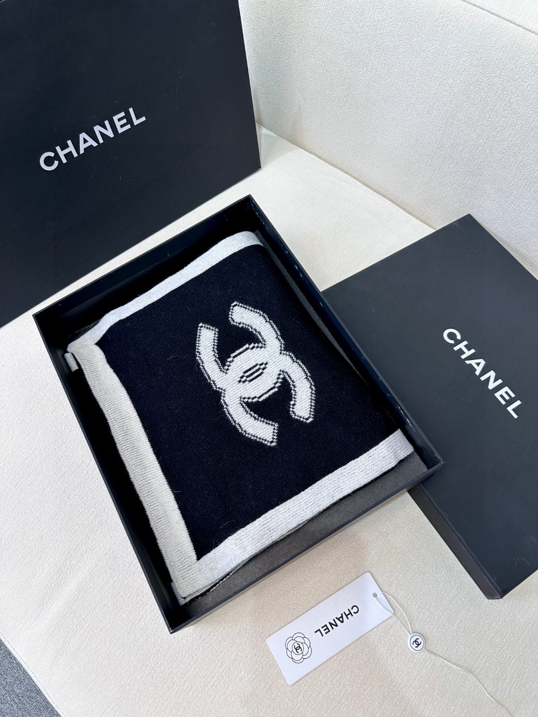 【CHANEL  シャネル 】スカーフ30*180CM  241209-BRAND OFF