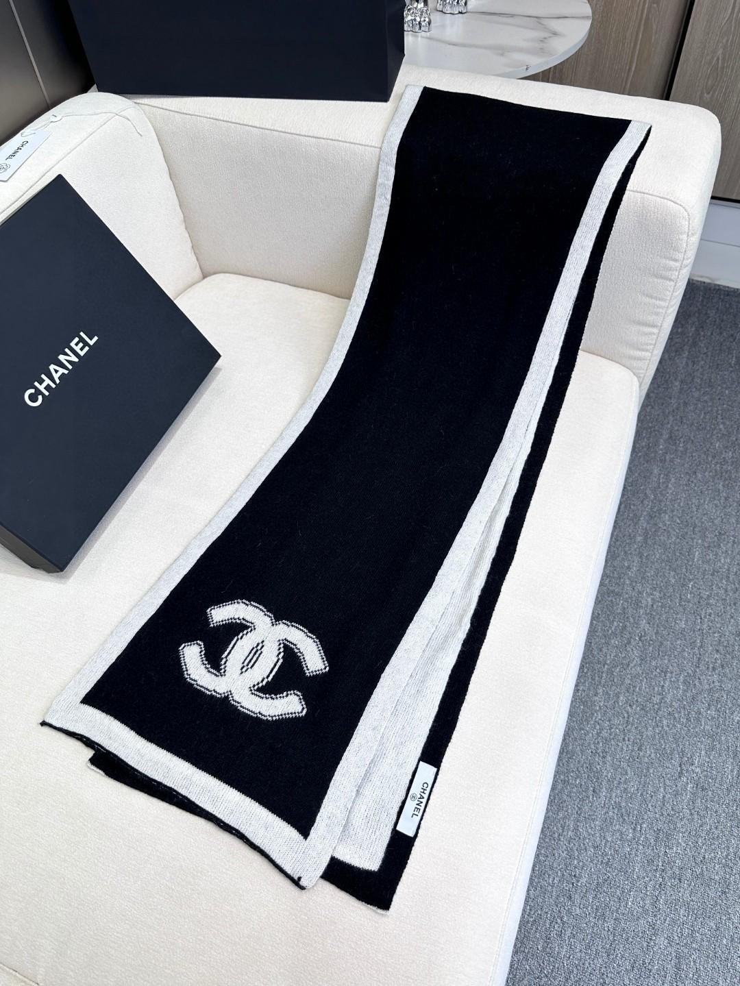 【CHANEL  シャネル 】スカーフ30*180CM  241209-BRAND OFF