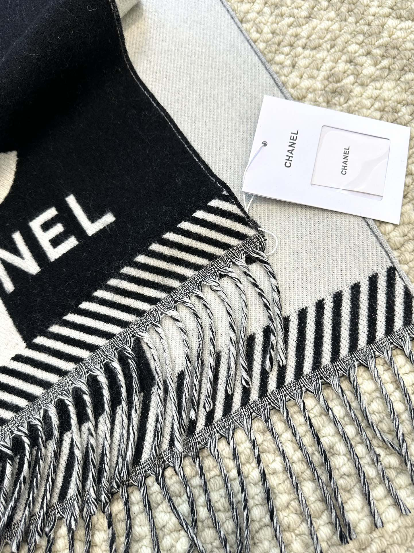 【2026】【CHANEL  シャネル 】スカーフ184*34CM  241209-BRAND OFF