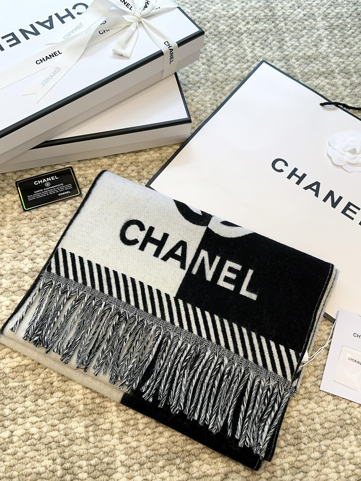 【2026】【CHANEL  シャネル 】スカーフ184*34CM  241209-BRAND OFF