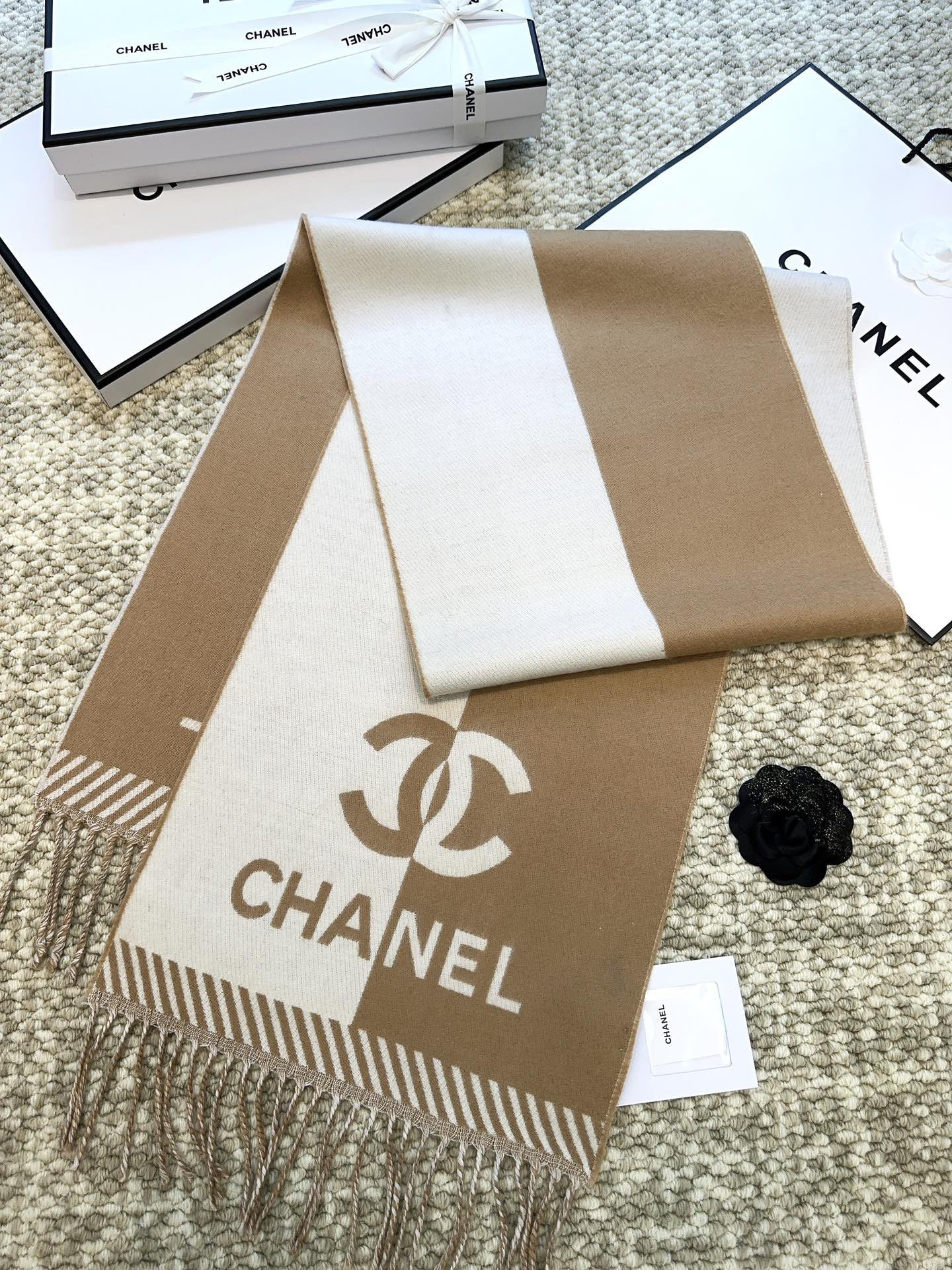 【2026】【CHANEL  シャネル 】スカーフ184*34CM  241209-BRAND OFF