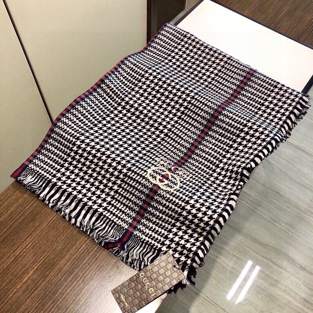 【GUCCI グッチ】スカーフ  90*200CM  241209-BRAND OFF